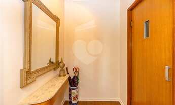 Imagem 2: 3 dorm, (1 suíte com closet), escritório/sala de TV e 2 vagas de garagem