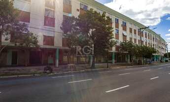 Imagem 3: Porto Alegre - Apartamento Padrão - Partenon