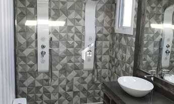 Imagem 2: PORTO ALEGRE - Casa de Condomínio - Hípica