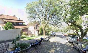 Imagem 2: Porto Alegre - Terreno Padrão - Cristal