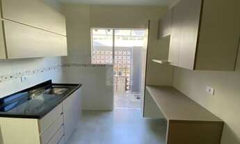 Imagem: Sobrado à venda no bairro Cidade Industrial