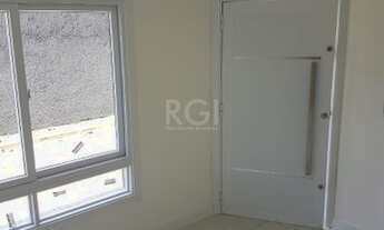 Imagem 2: Porto Alegre - Casa Padrão - Tristeza