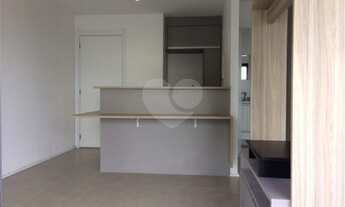 Imagem 3: Ao Lado do Metrô Vila Madalena