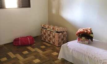 Imagem 6: Vendo lote de 450 metros com 3 casas , em Luziânia