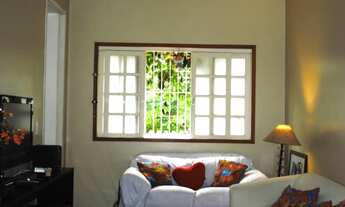 Imagem 2: Apartamento de 130 metros quadrados e área descoberta, no bairro Laranjeiras ,com 3 quarto