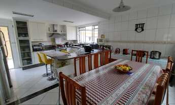 Imagem 3: Casa para Venda em Barueri, Alphaville, 4 dormitórios, 1 suíte, 4 banheiros, 4 vagas