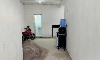 Imagem 4: Casa recém construída em Piedade, próximo a Delegacia