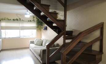 Imagem 2: Porto Alegre - Casa Padrão - Hípica