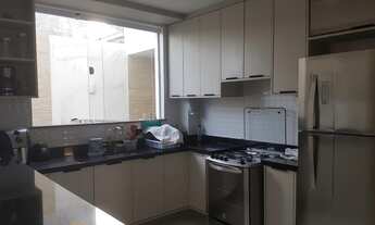 Imagem 3: Casa em Condomínio para Venda em Lauro de Freitas, Buraquinho, 4 dormitórios, 3 suítes, 4