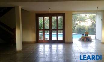 Imagem 4: CASA EM CONDOMÍNIO - CLUBE DE CAMPO VALINHOS - SP