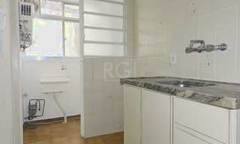 Imagem 3: Porto Alegre - Apartamento Padrão - Auxiliadora