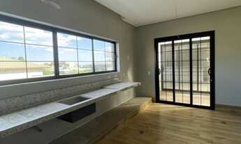 Imagem 3: Venda -Sobrado novo no condomínio Florais dos lagos, 780 m2 com 7 suítes -Cuiabá MT