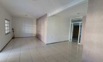 Imagem 6: Casa residencial com 3 quartos para alugar por R$ 2400.00, 135.00 m2 - SAGUACU - JOINVILLE