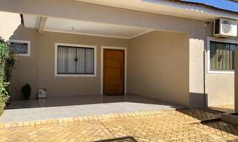 Imagem 3: Casa com Três suíte e piscina