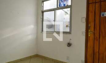 Imagem 2: Apartamento para Aluguel - Taquara, 2 Quartos, 40 m2