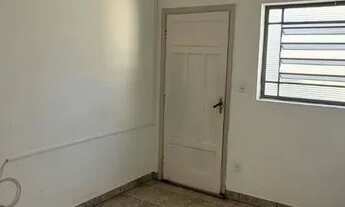 Imagem 2: Casa de fundos 02 dormitórios para locação