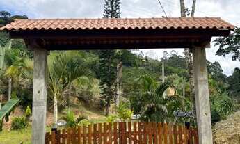 Imagem 5: Sítio em Santa Teresa com casa de 4 quartos - 31.000M2. - excelente localização