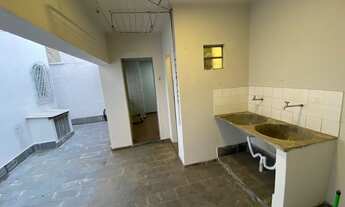 Imagem 5: Casa para aluguel tem 244 m² quadrados com 5 quartos em Alípio de Melo - Belo Horizonte