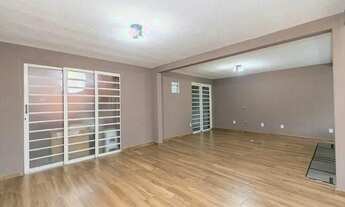 Imagem 5: CASA com 3 dormitórios à venda por R$ 410.000,00 no bairro Sítio Cercado - CURITIBA / PR