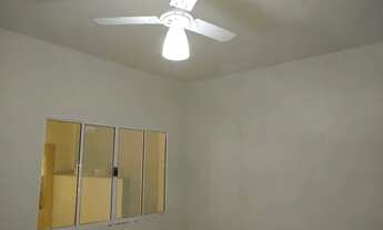 Imagem 3: ALUGO KITNET E 2 CASINHAS