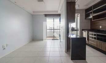 Imagem 2: Apartamento para Aluguel - Roçado, 2 Quartos, 64 m2