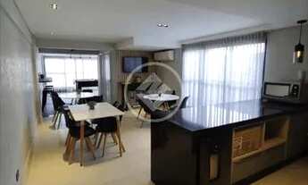 Imagem 2: More ao lado do Parque do Ingá em um apartamento moderno, com planejados exclusivos e todo