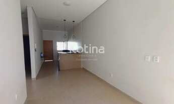 Imagem 4: Casa para aluguel, 2 quartos, 1 suíte, 2 vagas, Novo Mundo - Uberlândia/MG