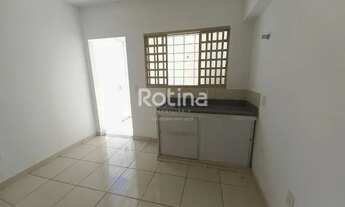 Imagem 3: Apartamento para aluguel, 2 quartos, 1 vaga, Granada - Uberlândia/MG