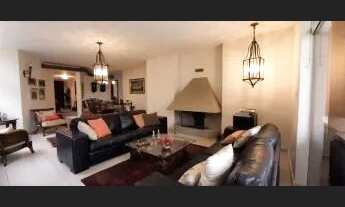 Imagem: Casa para venda tem 339 metros quadrados