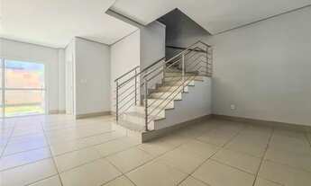 Imagem 2: Casa no condomínio PACEM 155m², Excelente Localização, Pronto para Morar!