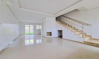 Imagem 2: Sobrado com 3 dormitórios, 116m² no bairro Igara