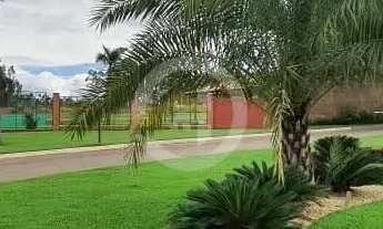 Imagem: Dois lotes paralelos a venda juntos condomínio