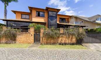 Imagem: Casa com 5 quartos no melhor condomínio