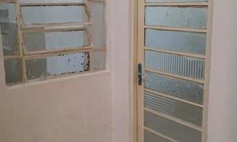 Imagem: ALUGO CASA DE FUNDOS QE 09 GUARÁ I PRÓXIMO