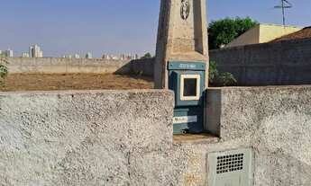 Imagem 7: 2 Terrenos com 10x38,5 cada (ao lado) medindo 770 m2 no Total. Obs: 216.0000 cada Lote