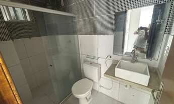 Imagem 6: F) Apartamento com Varanda