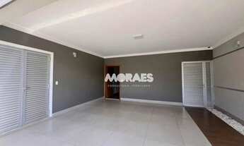 Imagem 2: Casa com 4 quartos, 1 suíte à venda, 360 m² por R$ 1.100.000 - Quinta Raniei Green - Bauru