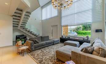 Imagem: Casa em Condomínio no Plaza Mayor, 03 Suítes