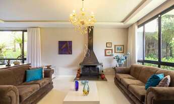 Imagem 5: Casa em condomínio com 3 suítes e piscina no Bairro Seminário em Curitiba!