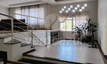 Imagem: Sobrado com 4 dormitórios com suíte no