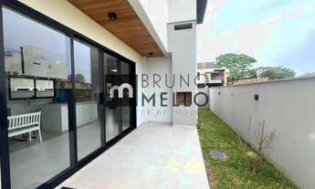 Imagem 2: CASA INDIVIDUAL COM 4 DORMITÓRIOS NO VILLA PAMPLONA, RIO TAVARES, FLORIPA