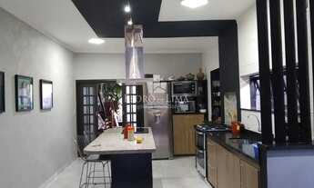 Imagem 3: Sobrando frontal na Vila Ré com 2 suítes e 2 vagas