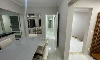 Imagem 4: Casa à venda, com 3 quartos, com 250 m²