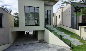 Imagem 4: Sobrado para venda com 289 metros quadrados com 4 quartos em Suru - Santana de Parnaíba