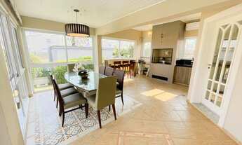 Imagem 6: Casa de condomínio sobrado para venda possui 350 metros quadrados com 3 quartos