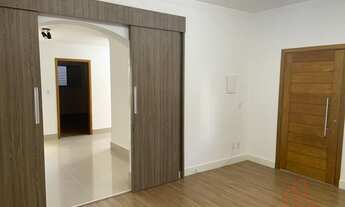 Imagem: JUNDIAí - Casa Padrão - Vila Municipal