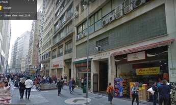 Imagem: Conjunto comercial reformado