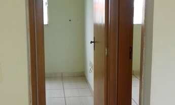 Imagem 4: Apto 02 quartos 01 banheiro 01 garagem coberta