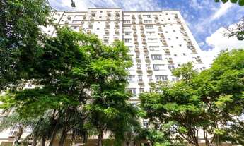 Imagem: Porto Alegre - Apartamento Padrão - Passo
