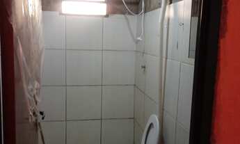 Imagem 2: Alugo uma peça com banheiro